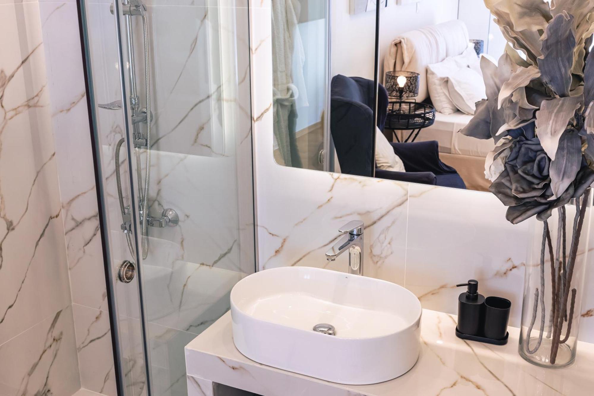 D9 Center Of Glyfada Apartment Атина Екстериор снимка