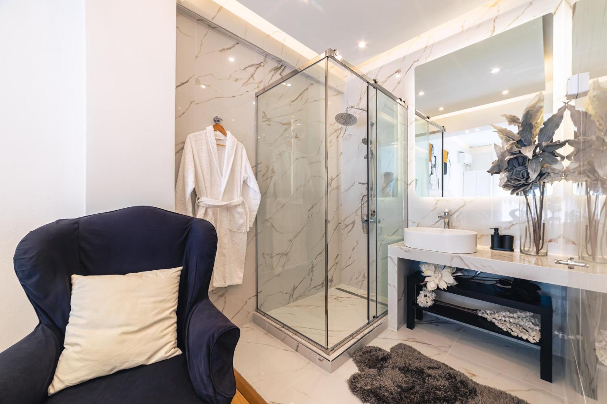 D9 Center Of Glyfada Apartment Атина Екстериор снимка